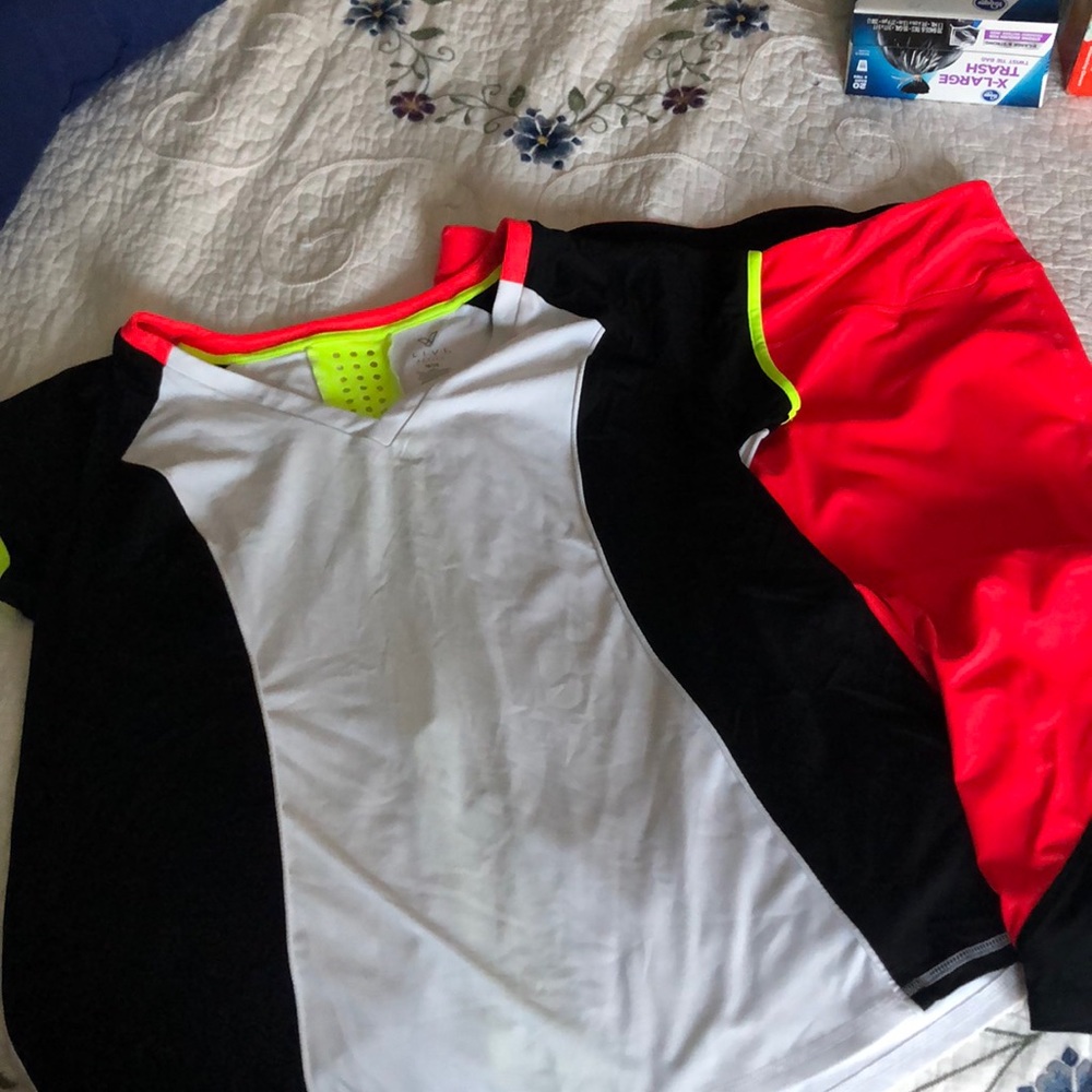 Lane Bryant LIVI workout top/capris